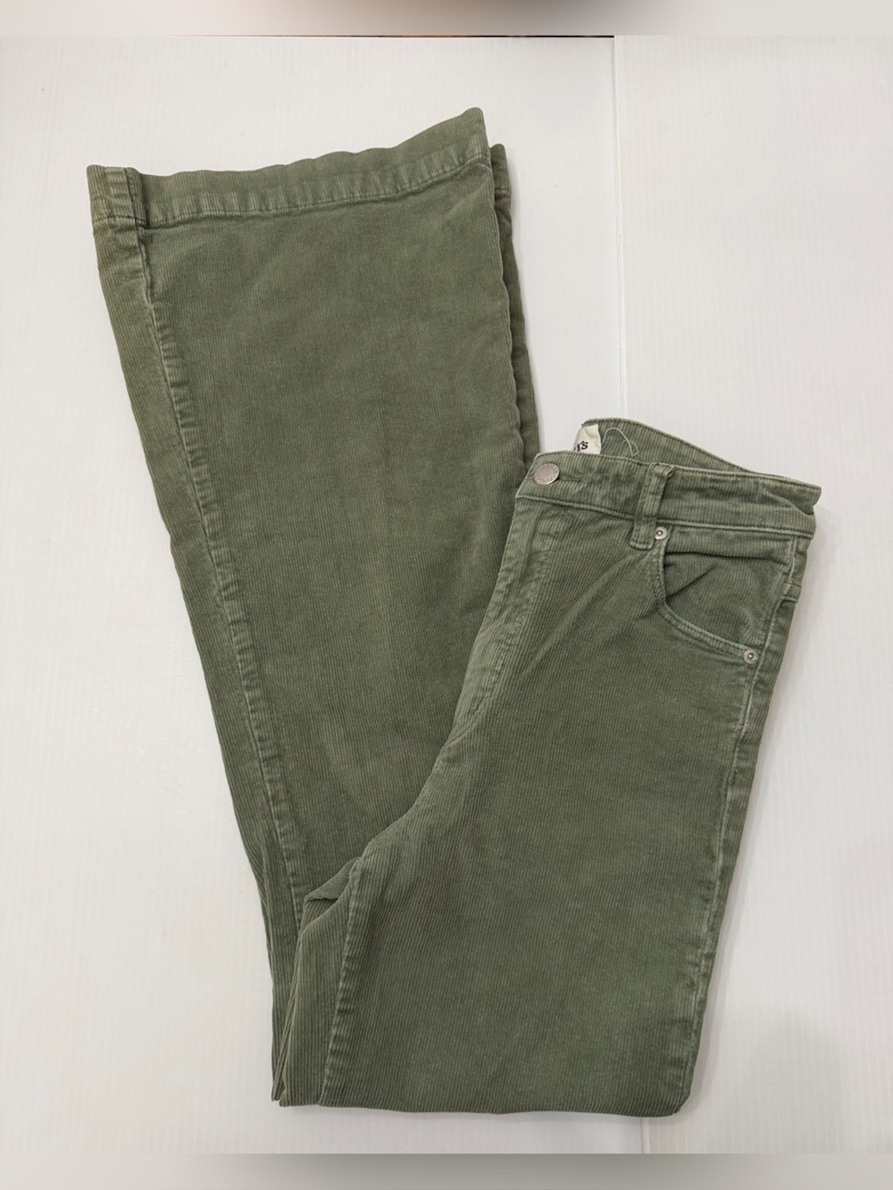 Rolla's East Coast Flare High-Rise Green Wide-Leg Corduroy Pants - 28